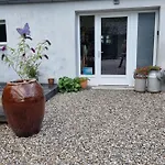 Bed & Breakfast Under Regnbuen, Fristed På Hærvejen *